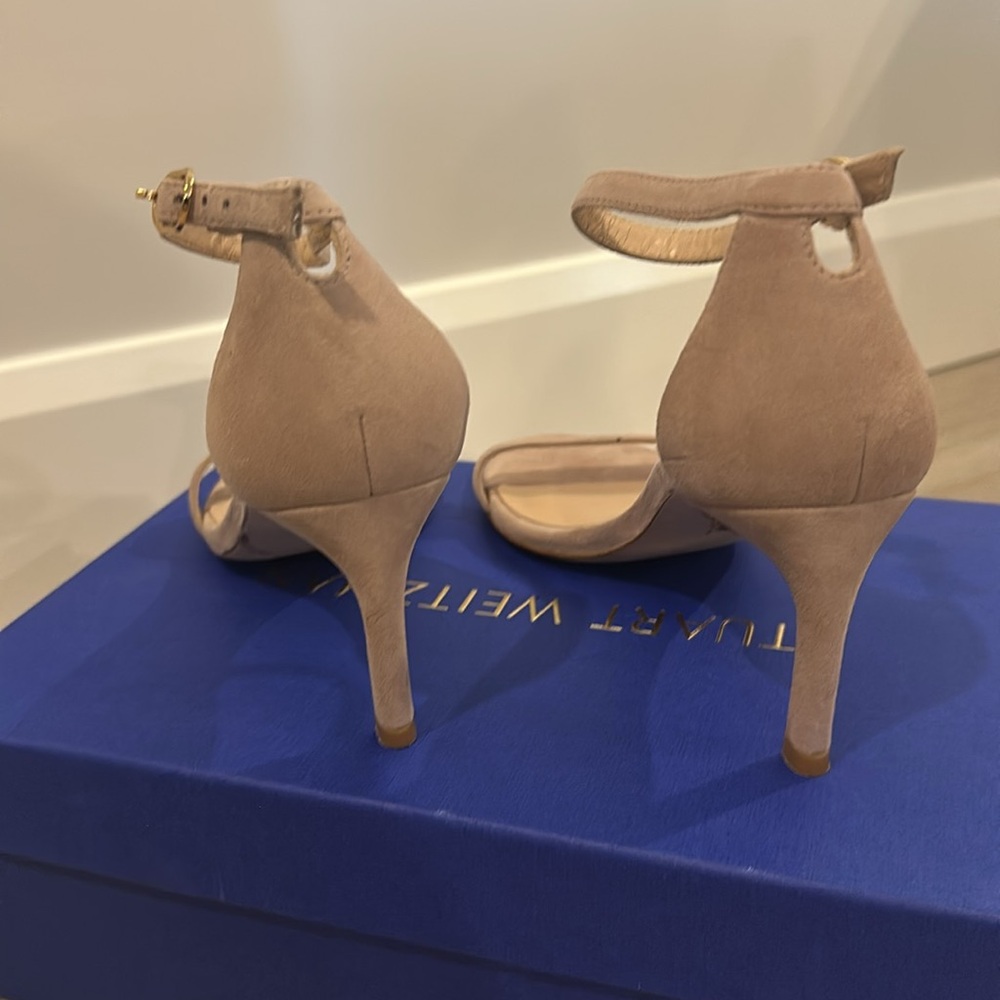Stuart Weitzman Nudist Ankle Strap Sandal - Picture 4 of 8